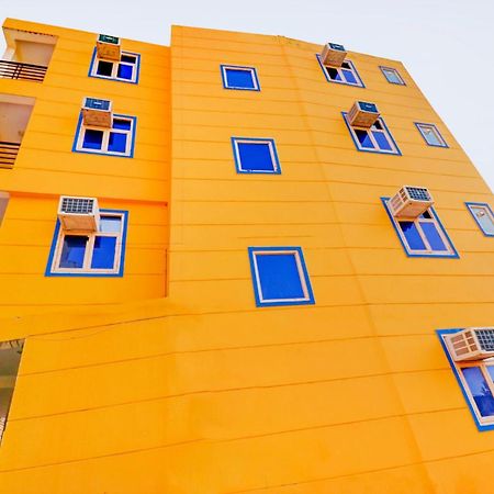 Hotel O Urban Wings Nueva Delhi Exterior foto
